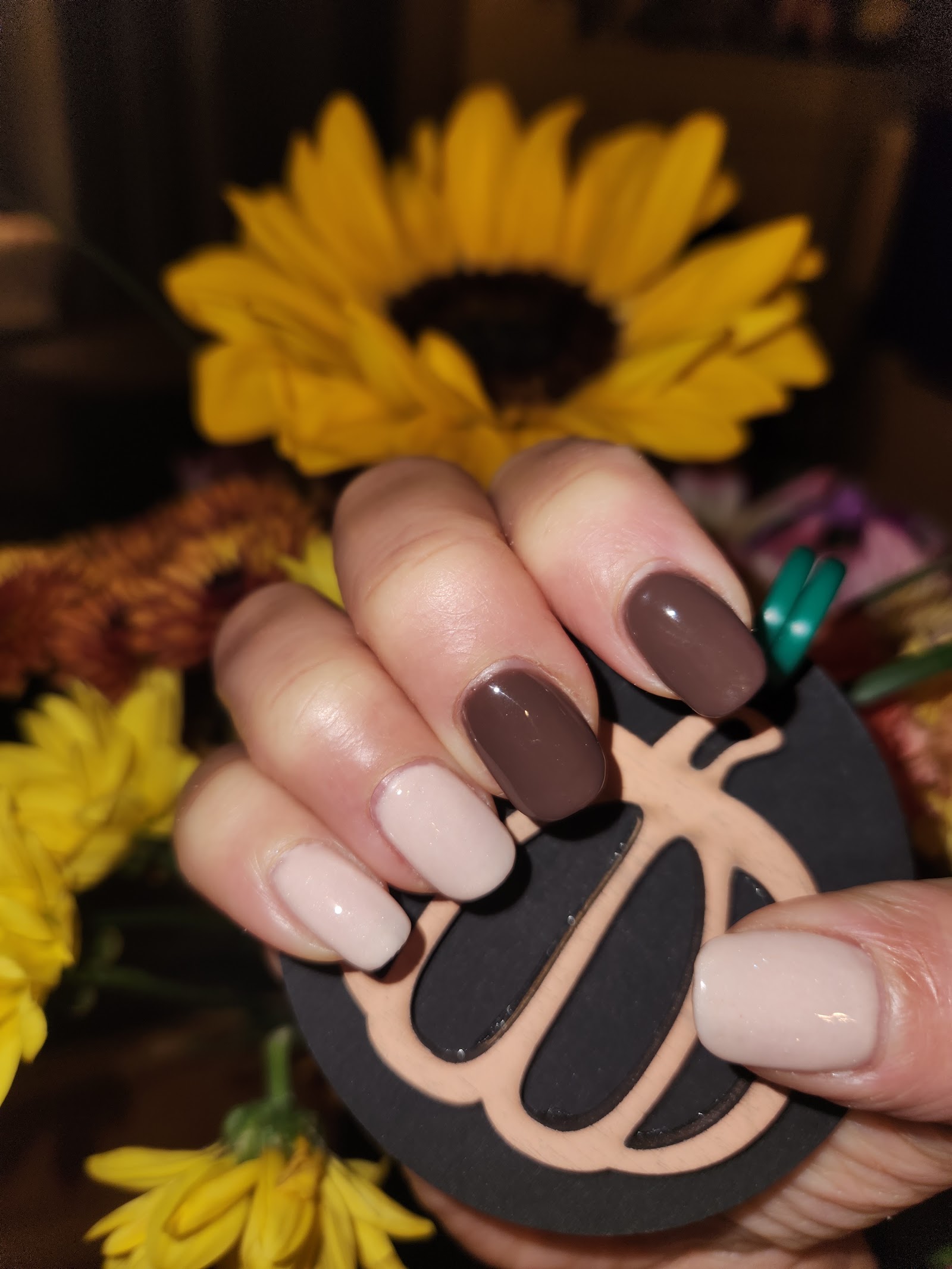 Mimi's Nail Bar nail photo 1